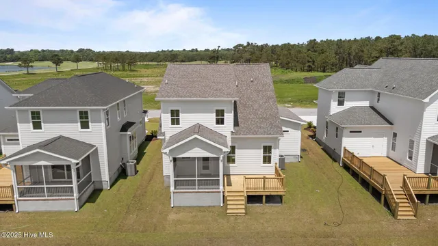 $549,900 | 317 Taylorwood Drive, Beaufort, NC 28516