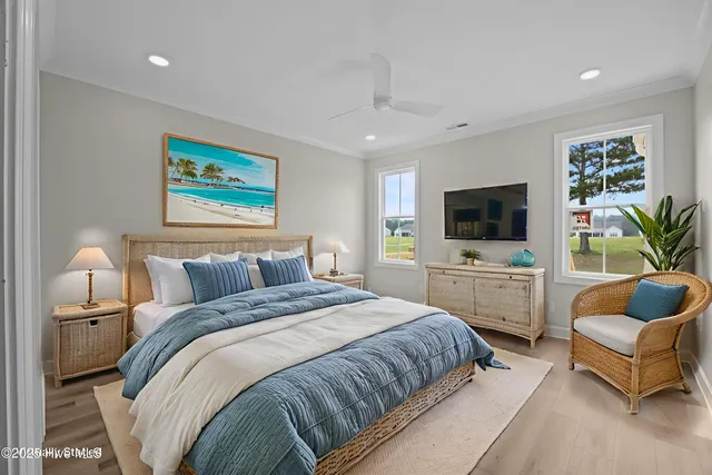 $549,900 | 317 Taylorwood Drive, Beaufort, NC 28516