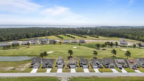 $524,900 | 317 Taylorwood Drive, Beaufort, NC 28516