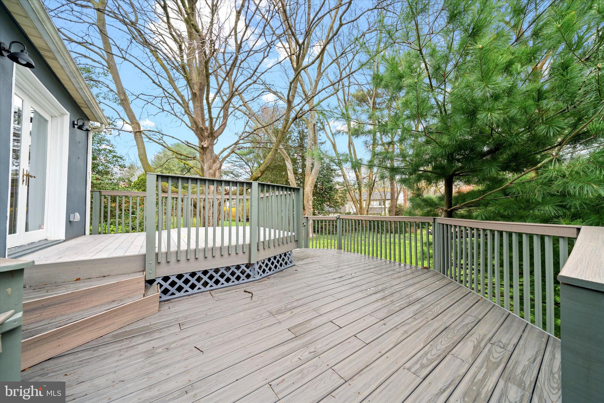 104 Danforth Place Wilmington, DE 19810 - Photo 9 of 53 a view of deck with wooden floor and fence