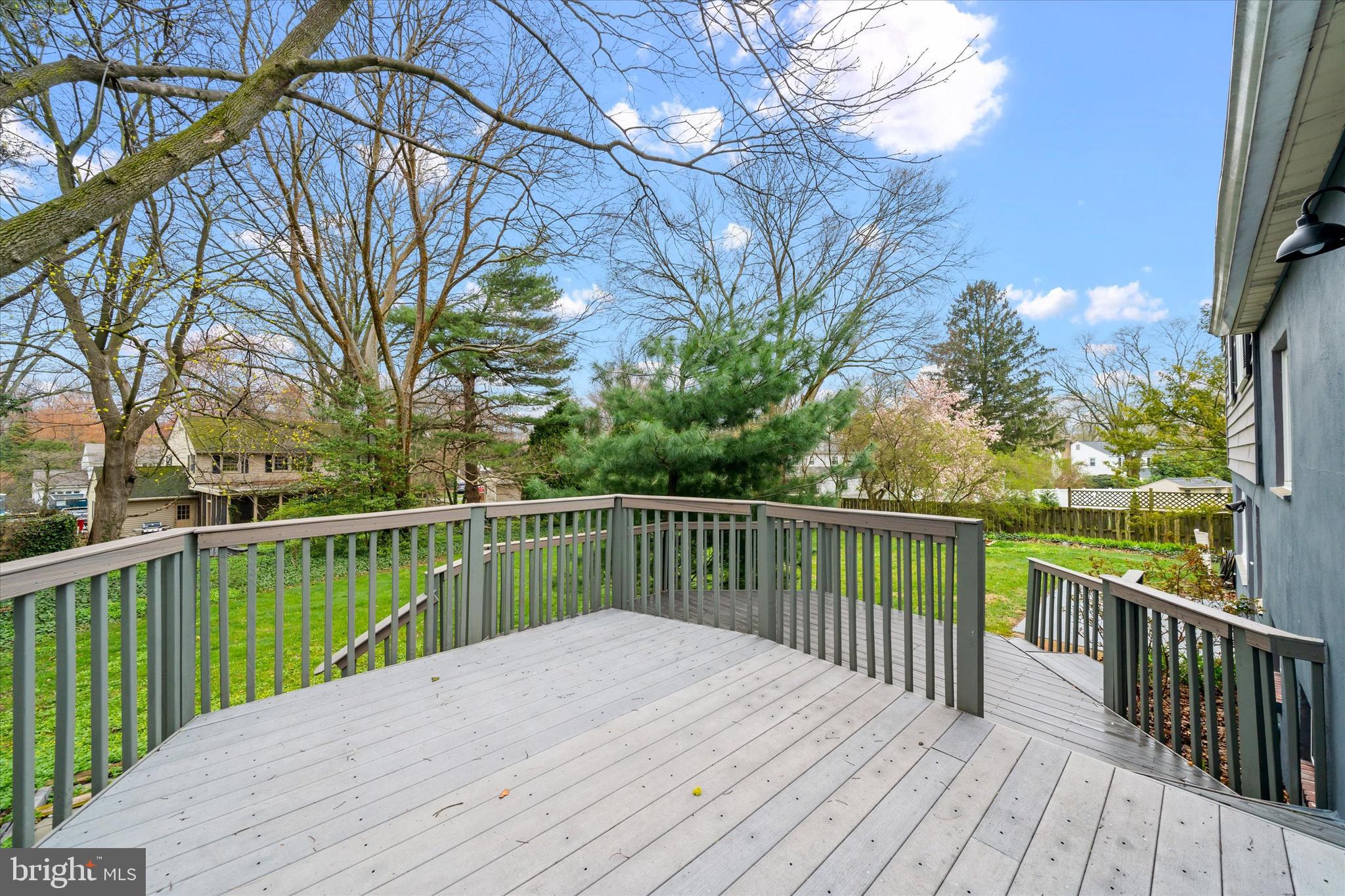 104 Danforth Place Wilmington, DE 19810 - Photo 10 of 53 Backyard deck