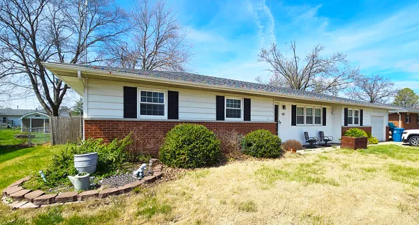 $149,900 | 412 Sunset Drive, Centralia, IL 62801