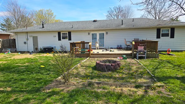 $149,900 | 412 Sunset Drive, Centralia, IL 62801