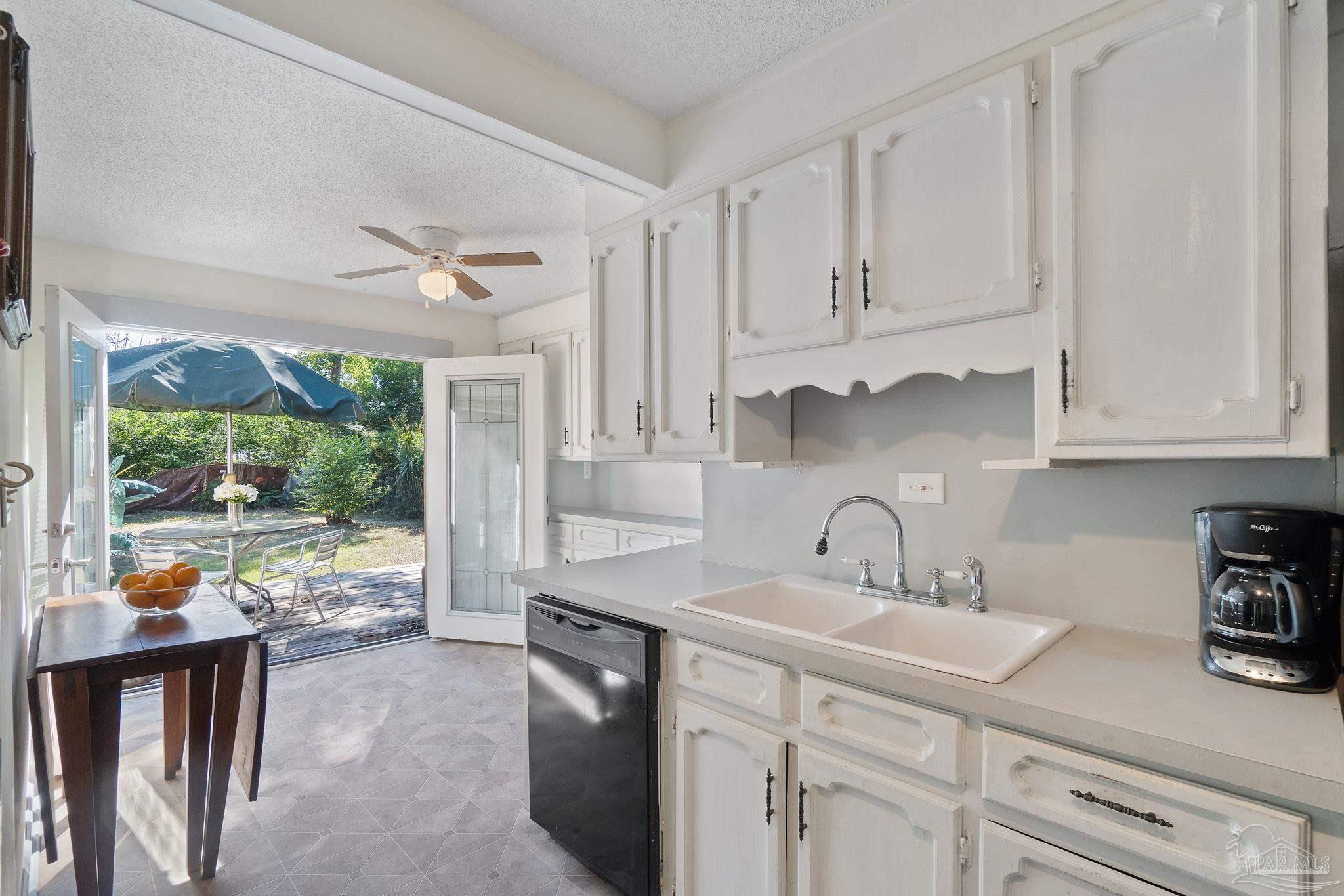 606 Rue Max Street Pensacola, FL 32507 - Photo 8 of 29 Gallery Image 8