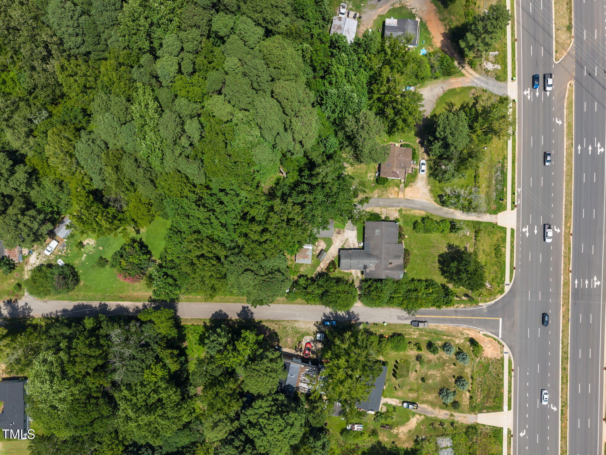 9640 Holly Springs Road Apex, NC 27539 - Photo 5 of 13 13-web-or-mls-DJI_20250717132527_0840_D