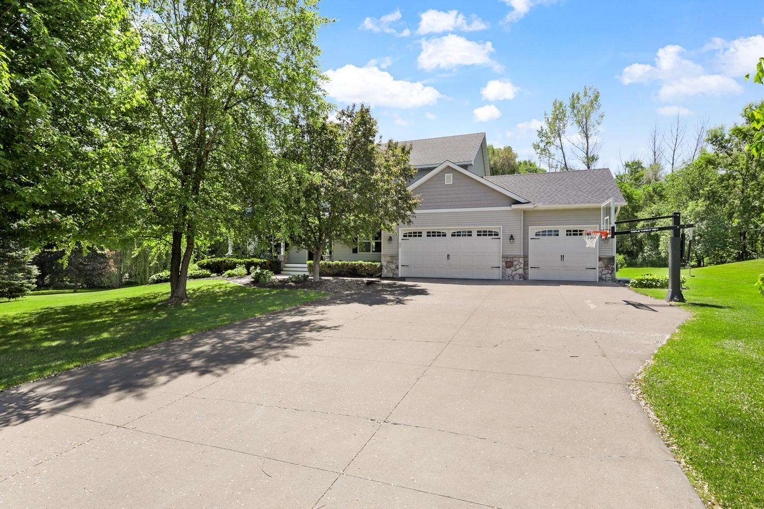 19885 Hunter's Ridge Rogers, MN 55374 - Photo 2 of 70
