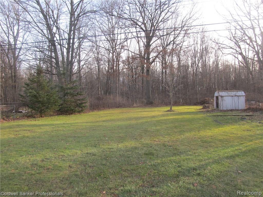 38621 Wade Road Romulus, MI 48174 - Photo 7 of 24