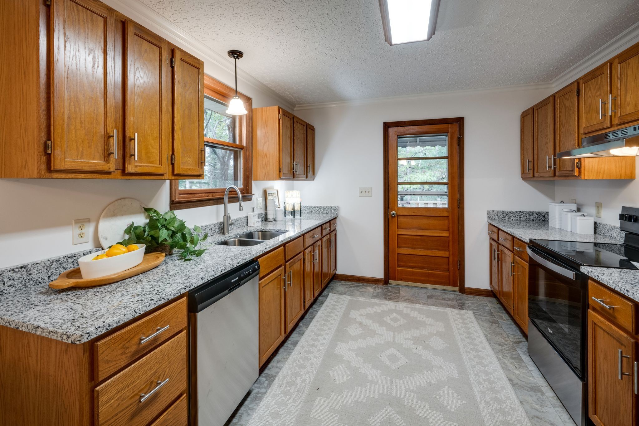 1085 Claylick Road White Bluff, TN 37187 - Photo 15 of 48 a kitchen with granite countertop lots of counter top space