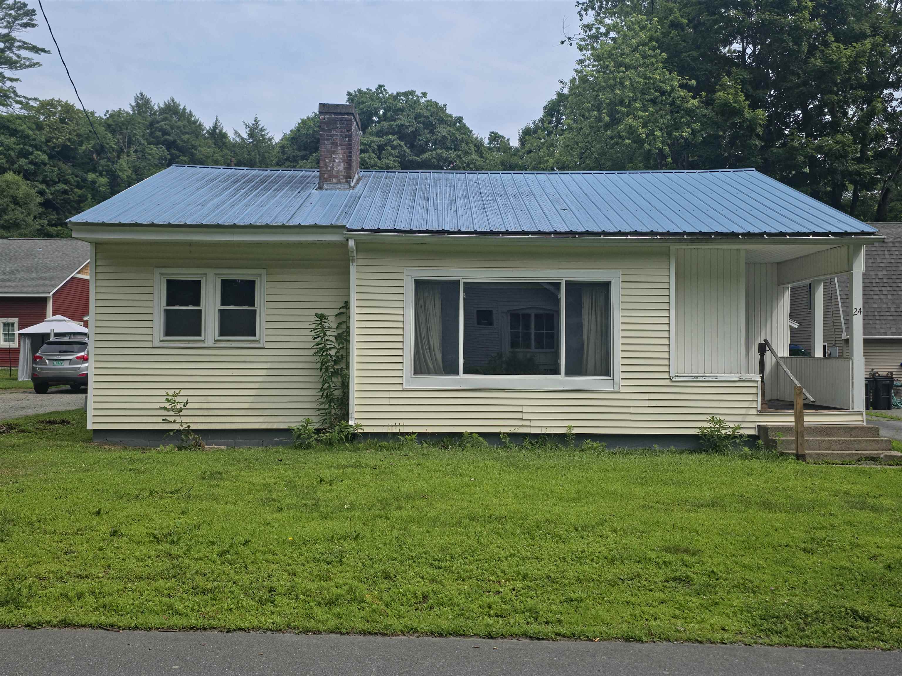 24 Cherry Street Windsor, VT 05089 - Photo 2 of 14