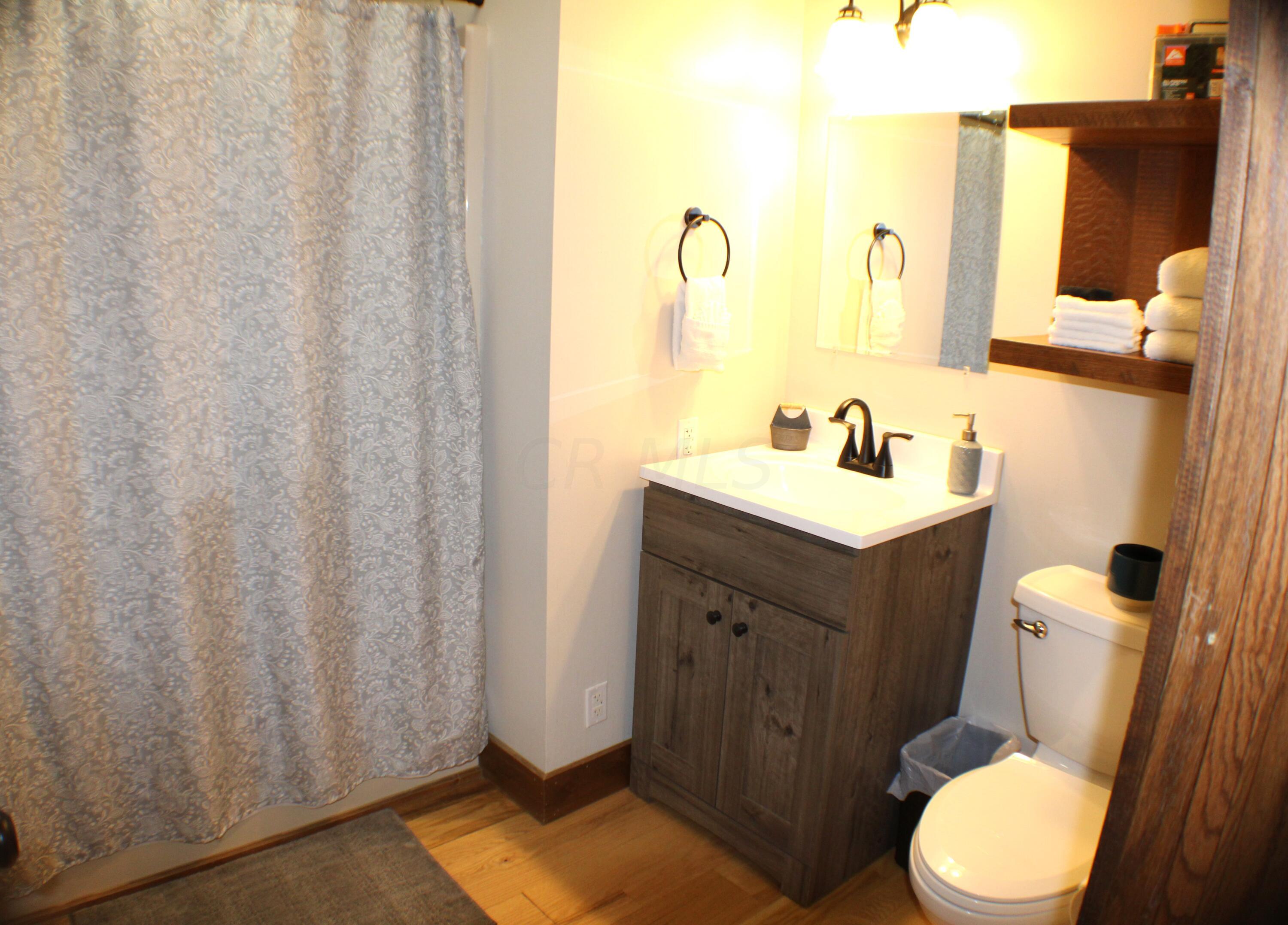 15191 Wollet Road Nelsonville, OH 45764 - Photo 13 of 27 Full Bath on Main Level