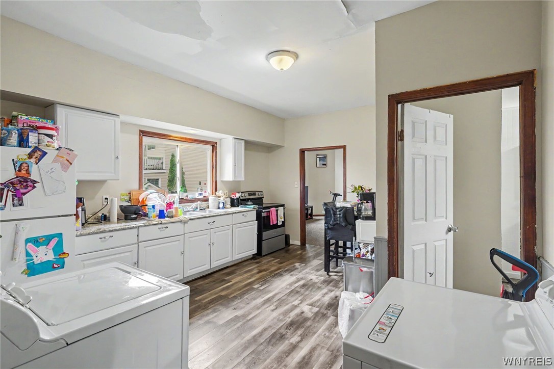 129 Lock Street Lockport City, NY 14094 - Photo 19 of 41