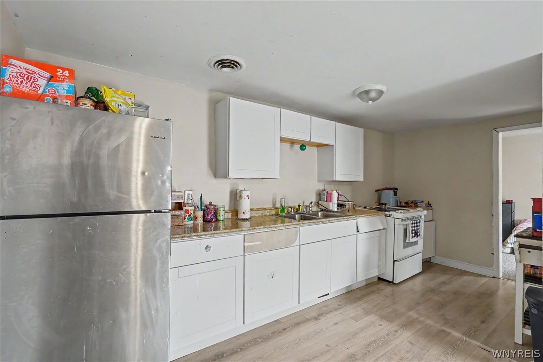 129 Lock Street Lockport City, NY 14094 - Photo 30 of 41