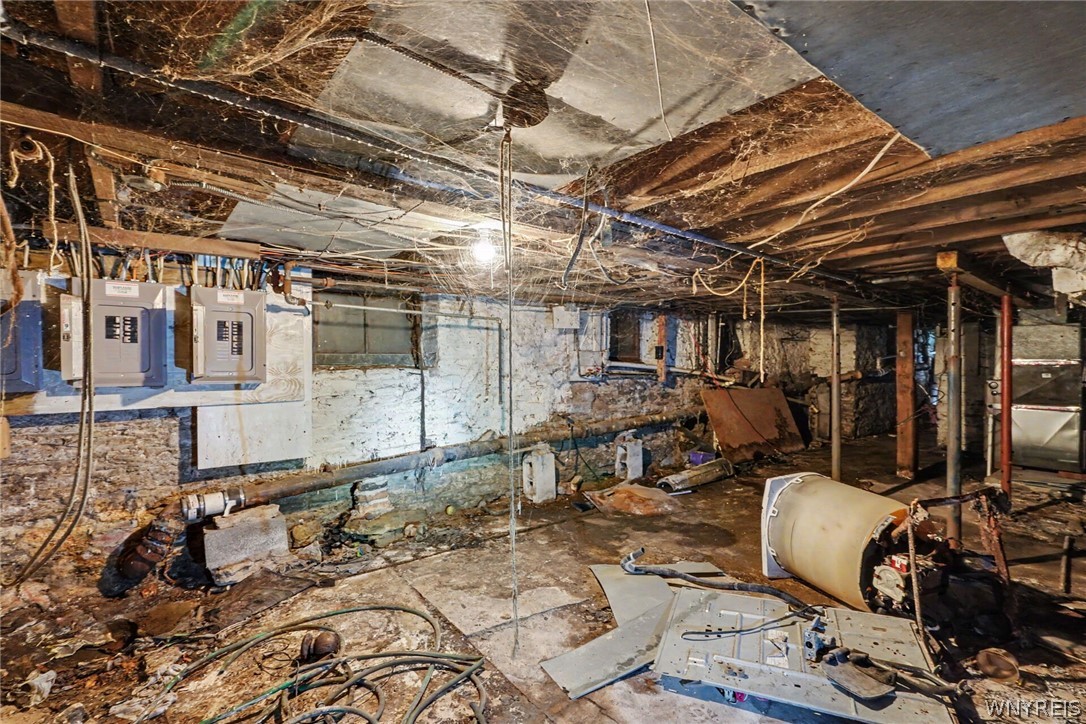 129 Lock Street Lockport City, NY 14094 - Photo 40 of 41