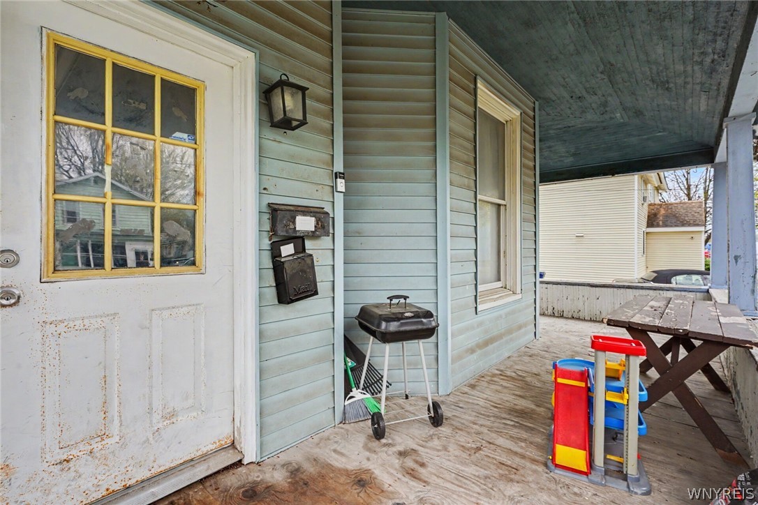 129 Lock Street Lockport City, NY 14094 - Photo 9 of 41