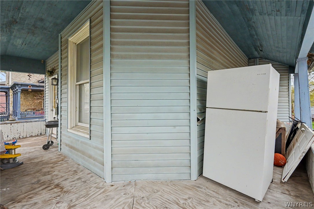 129 Lock Street Lockport City, NY 14094 - Photo 10 of 41