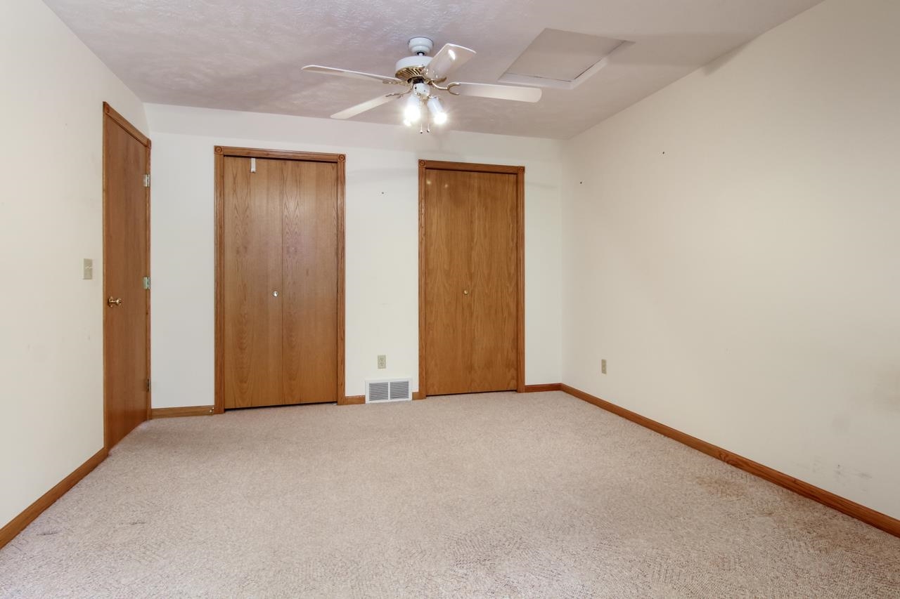 1174 Piccadilly Road Traverse City, MI 49685 - Photo 20 of 28 1903338-19.JPG
