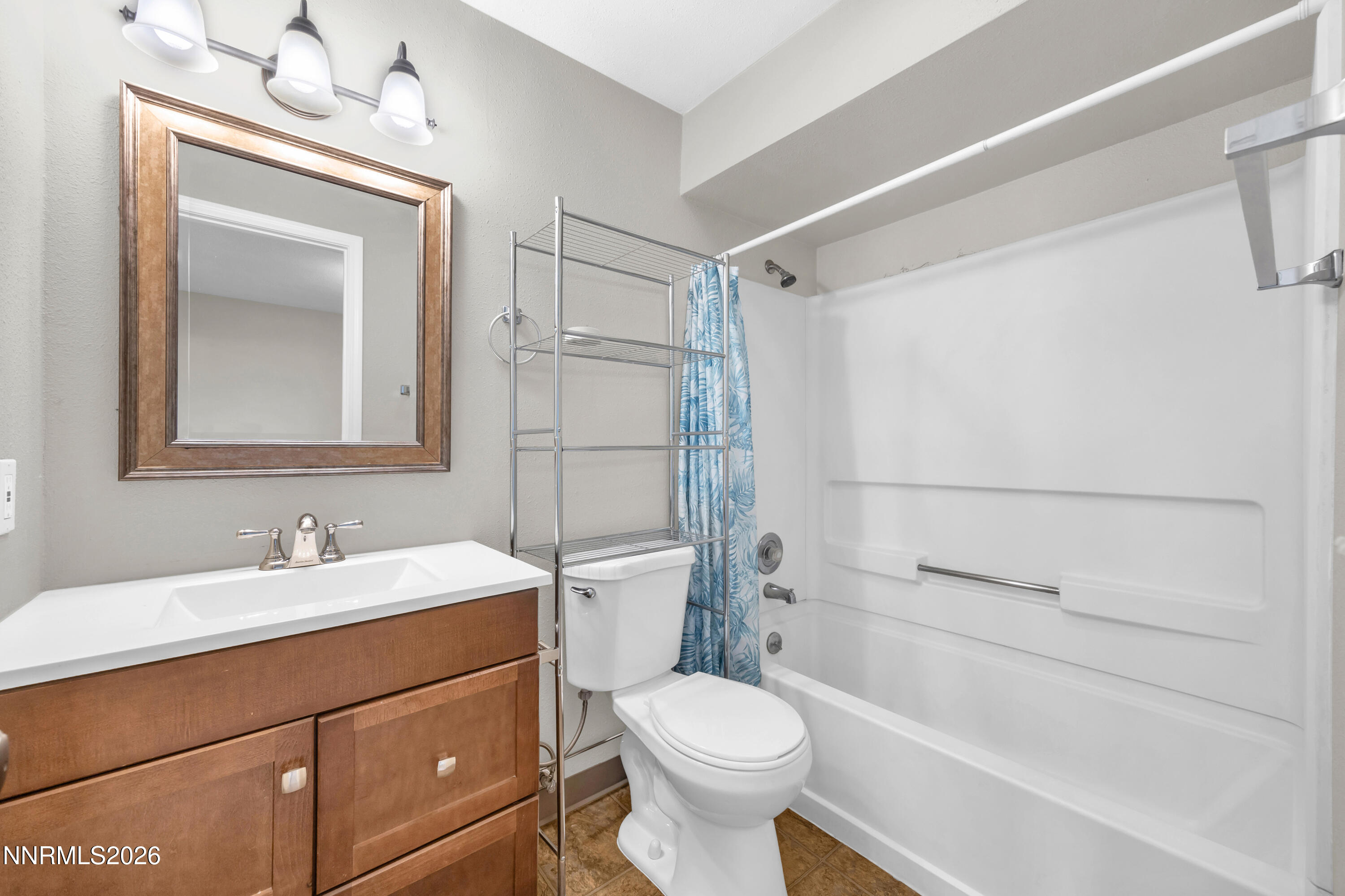 1414 East 9th Street, Unit 4 Reno, NV 89512 - Photo 20 of 22 38_img_6216