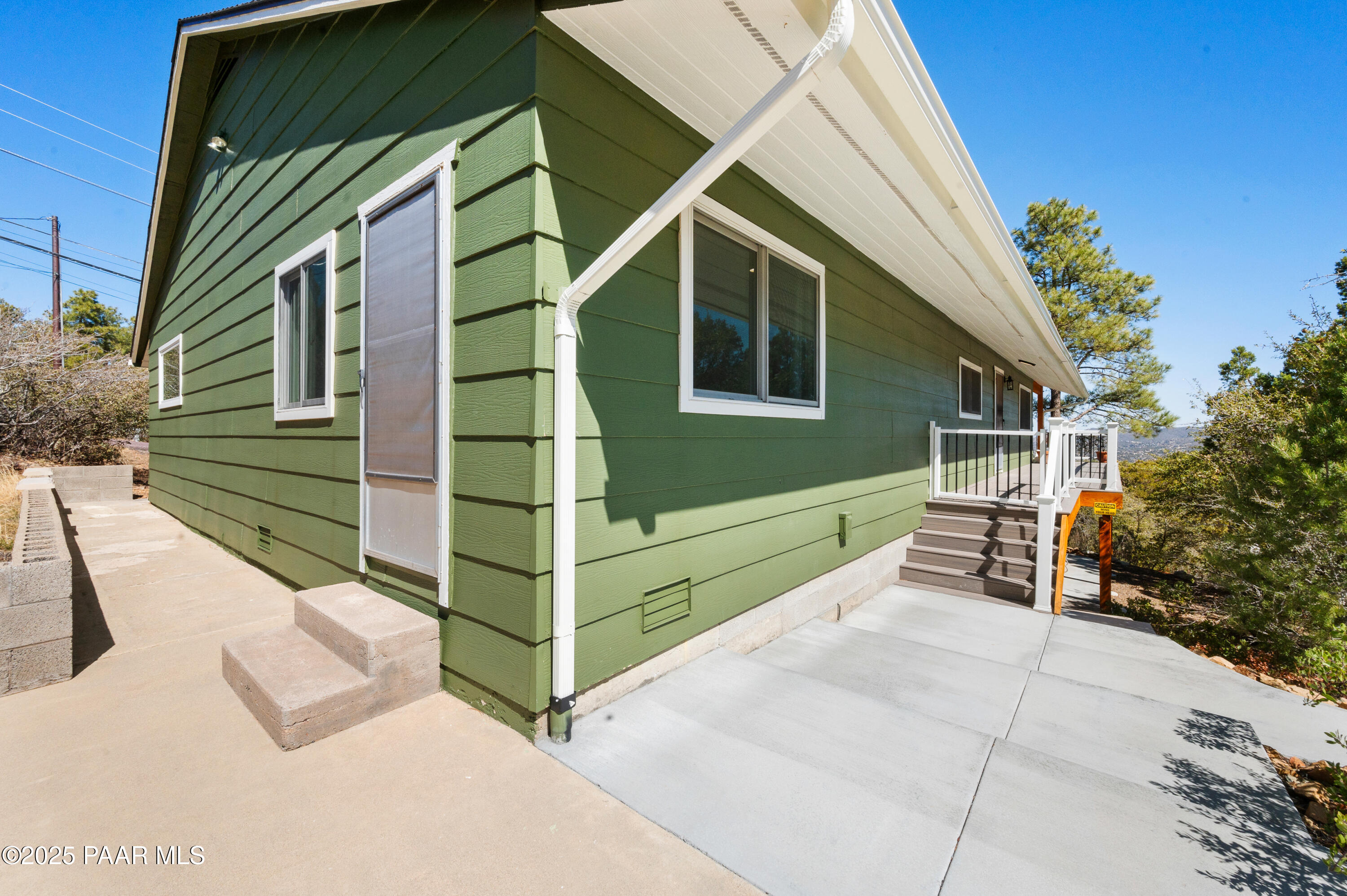 2271 Vista Ridge Road Prescott, AZ 86303 - Photo 27 of 28 30-Back Patio