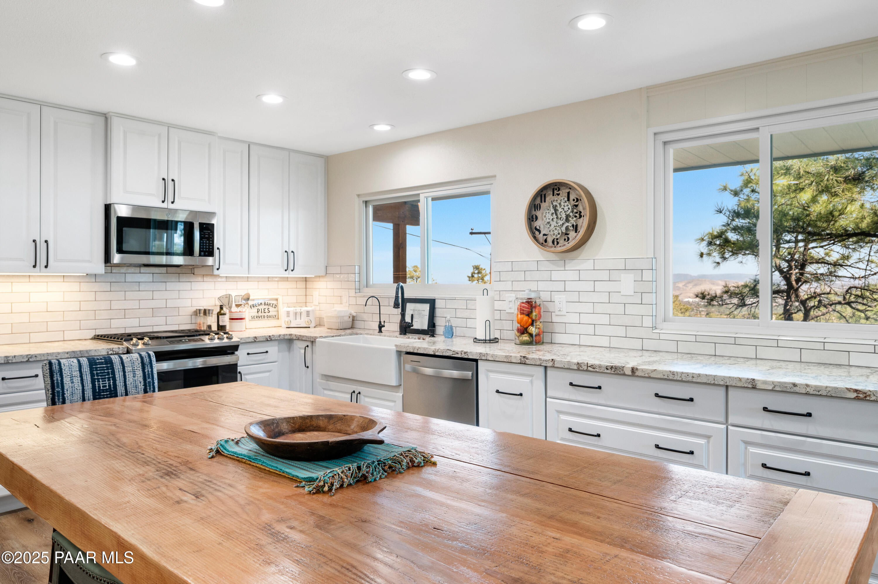 2271 Vista Ridge Road Prescott, AZ 86303 - Photo 5 of 28 6-Kitchen (3)