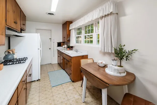 $889,000 | 13428 Standish Drive, Poway, CA 92064