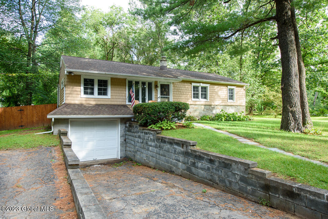 317 Church Road Guilderland, NY 12203 - Photo 1 of 21 _REN4150