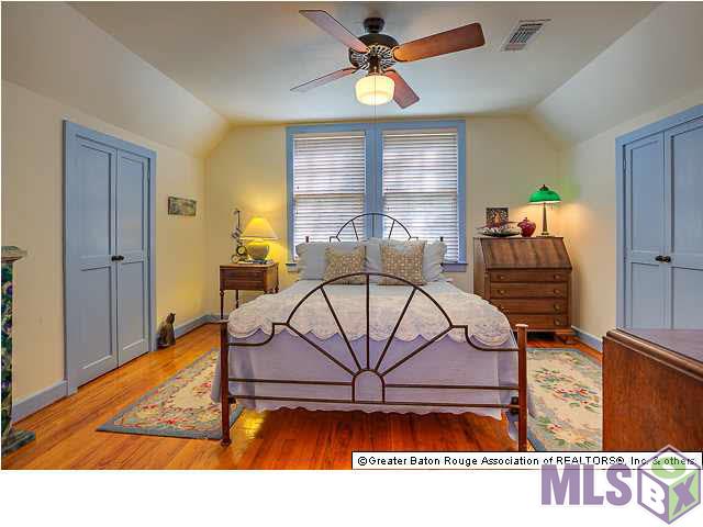 4150 Perkins Road Baton Rouge, LA 70808 - Photo 22 of 31 Upstairs Bedroom