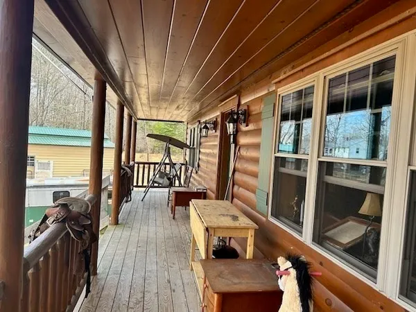 $795,000 | 22 Carpenter Road, Dudley, MA 01571