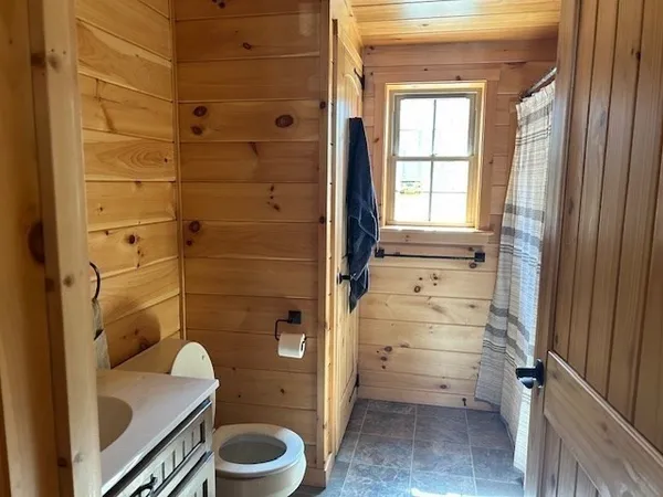 $795,000 | 22 Carpenter Road, Dudley, MA 01571