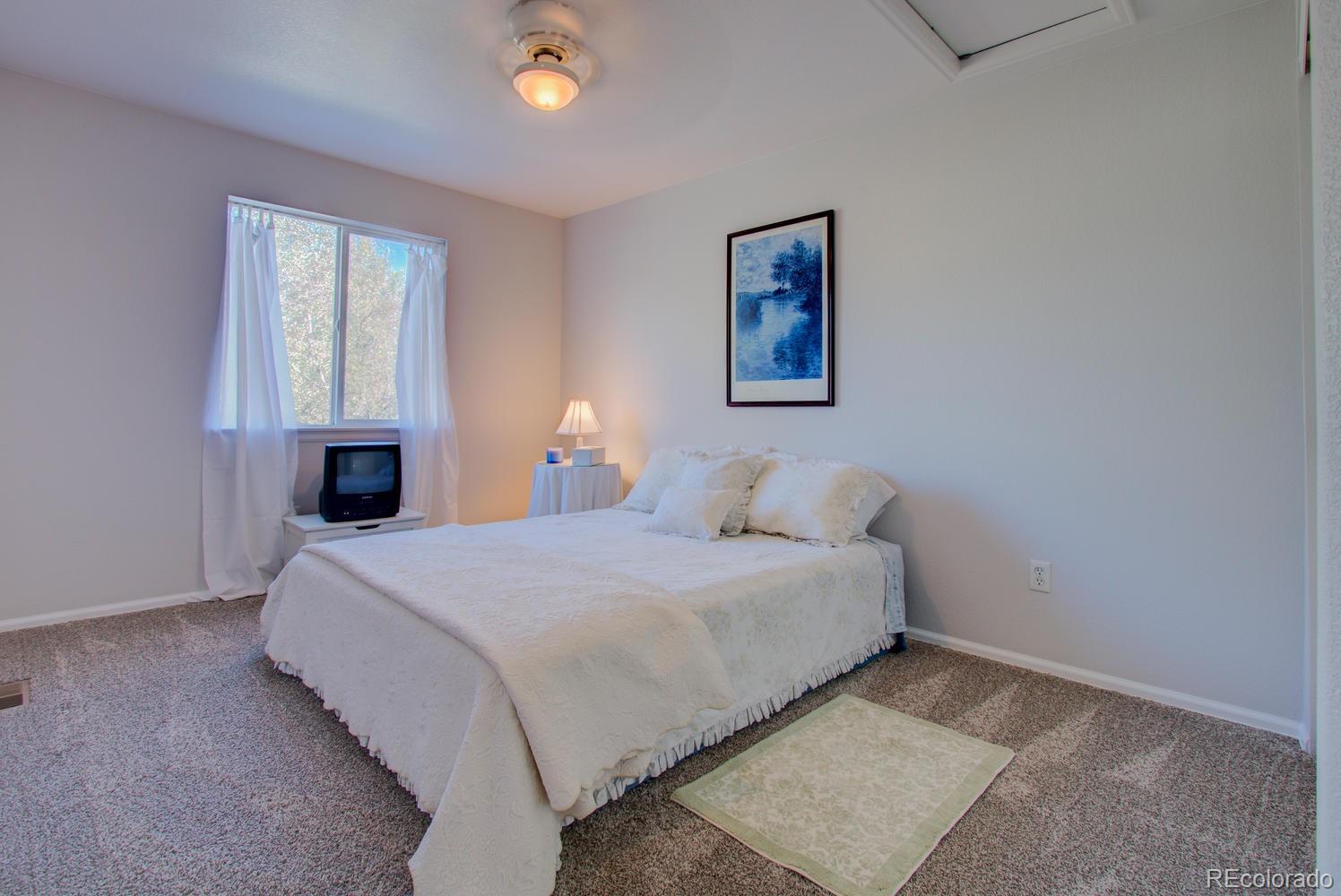 7102 Avondale Road Fort Collins, CO 80525 - Photo 18 of 34