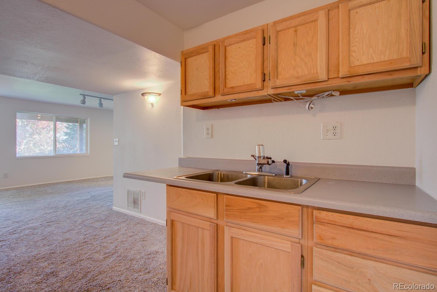 7102 Avondale Road Fort Collins, CO 80525 - Photo 27 of 34