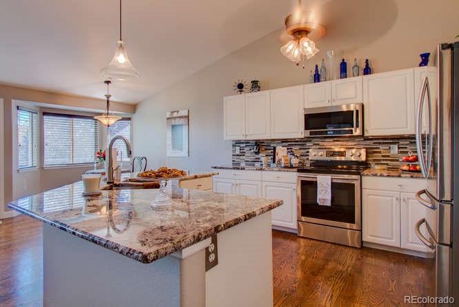 7102 Avondale Road Fort Collins, CO 80525 - Photo 10 of 34