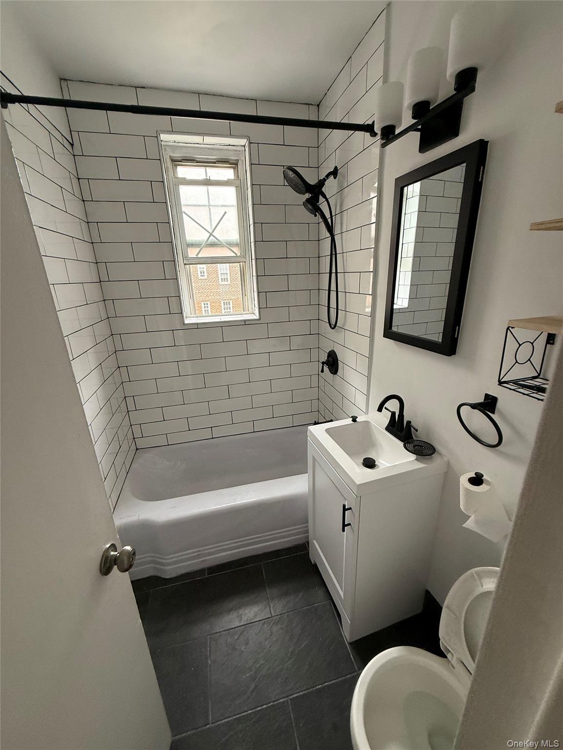 770 Bronx River Road, Unit A42 Yonkers, NY 10708 - Photo 9 of 9