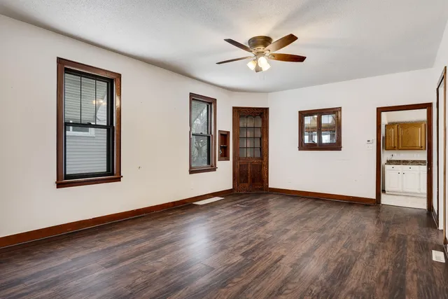 $219,900 | 938 Hood Street, La Crosse, WI 54601