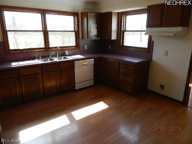 34855 Aurora Road Solon, OH 44139 - Photo 6 of 14 Gallery Image 6