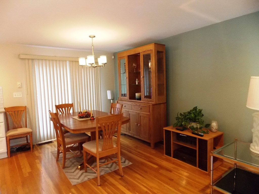 261 Berlin Road Marlborough, MA 01752 - Photo 8 of 19 Gallery Image 8