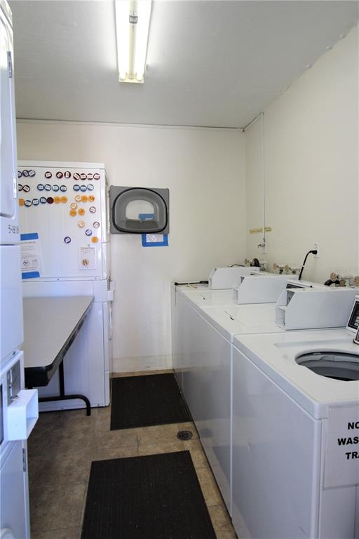 3001 Bee Ridge Road, Unit 206 Sarasota, FL 34239 - Photo 20 of 20