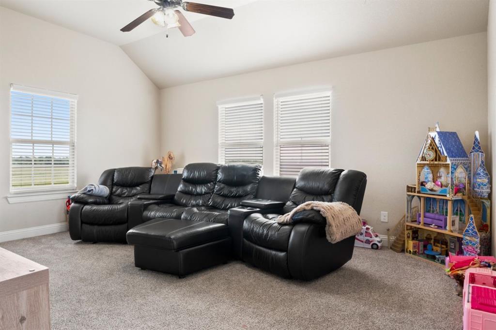 3340 Florance Road Ponder, TX 76259 - Photo 23 of 40