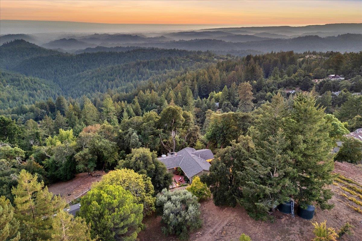 24854 Skyland Road Los Gatos, CA 95033 - Photo 8 of 80