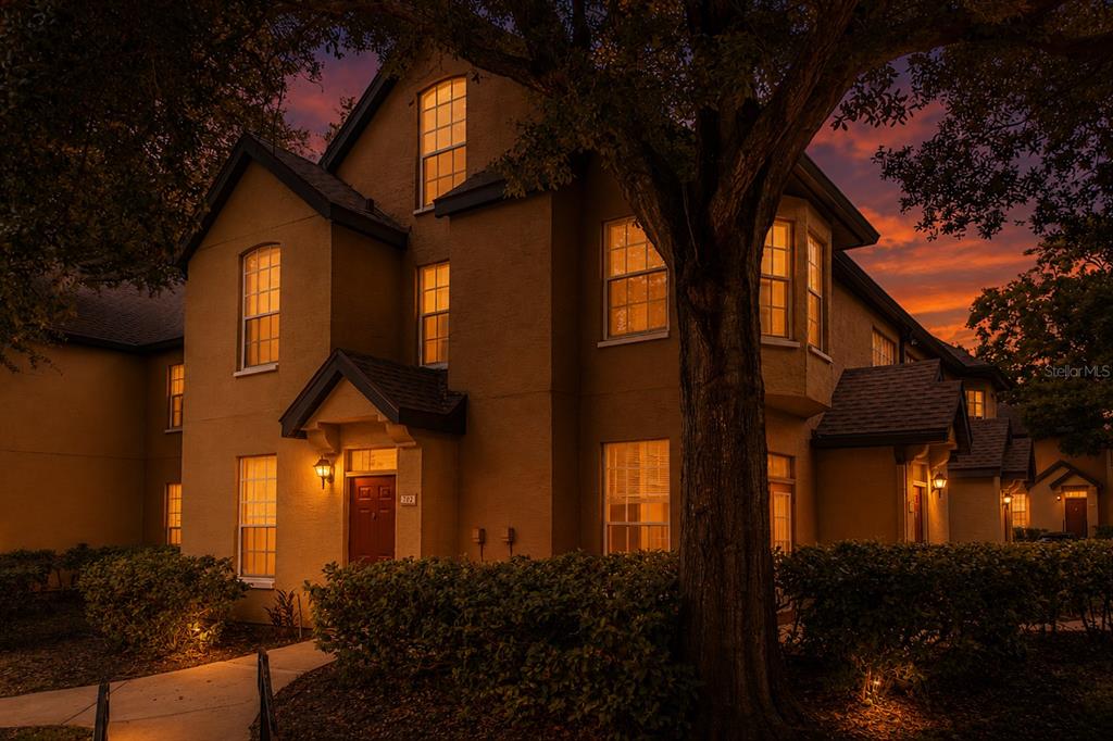 6324 Raleigh Street, Unit 702 Orlando, FL 32835 - Photo 9 of 52