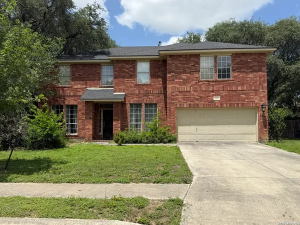 $359,900 | 4512 Grand Forest Drive, Schertz, TX 78154