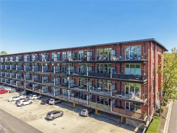 $280,000 | 5200 Peachtree Road, Unit 3420, Atlanta, GA 30341