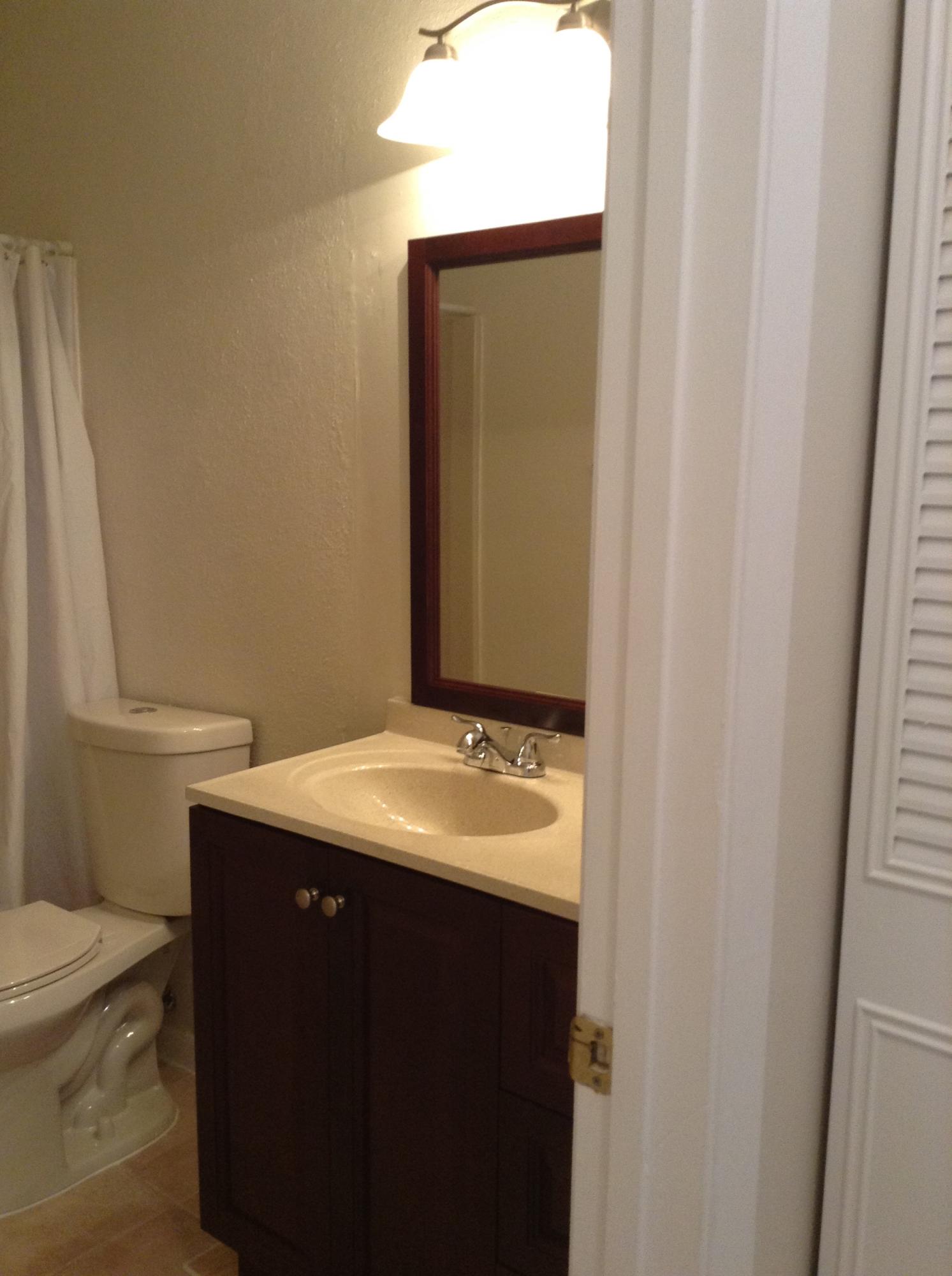 6392 Boca Circle, Unit 6392 Boca Raton, FL 33433 - Photo 13 of 20 Guest Bath