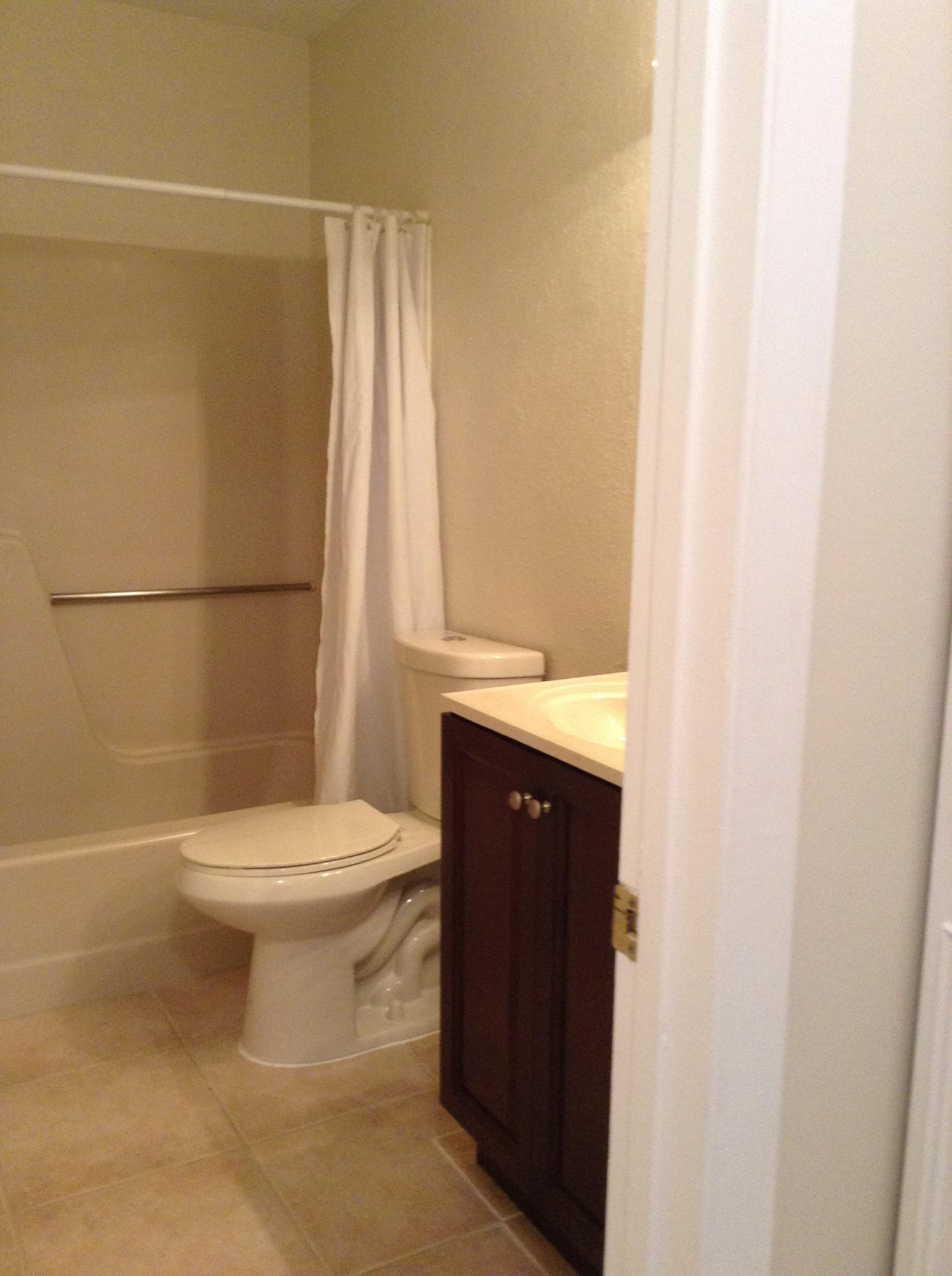 6392 Boca Circle, Unit 6392 Boca Raton, FL 33433 - Photo 9 of 20 Guest Bath 1