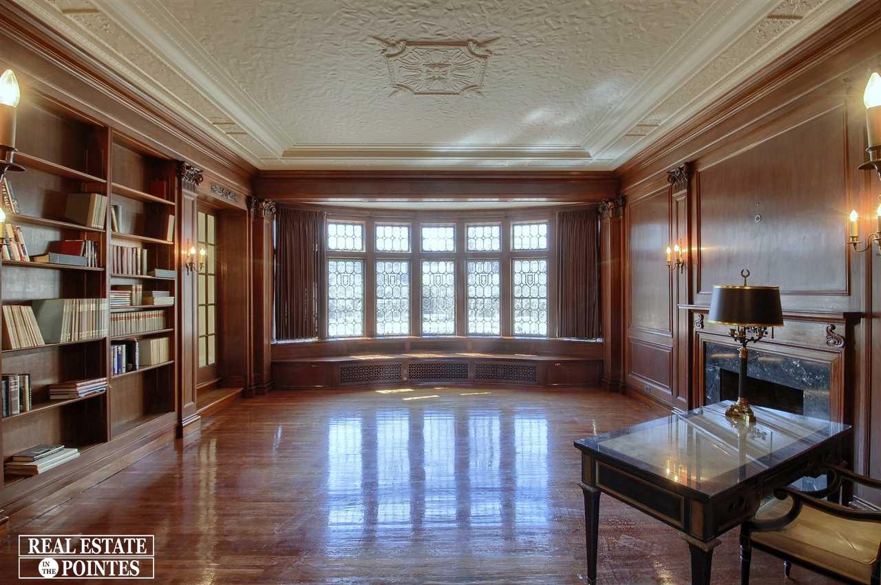 1005 Whittier Road Grosse Pointe Park, MI 48230 - Photo 10 of 63