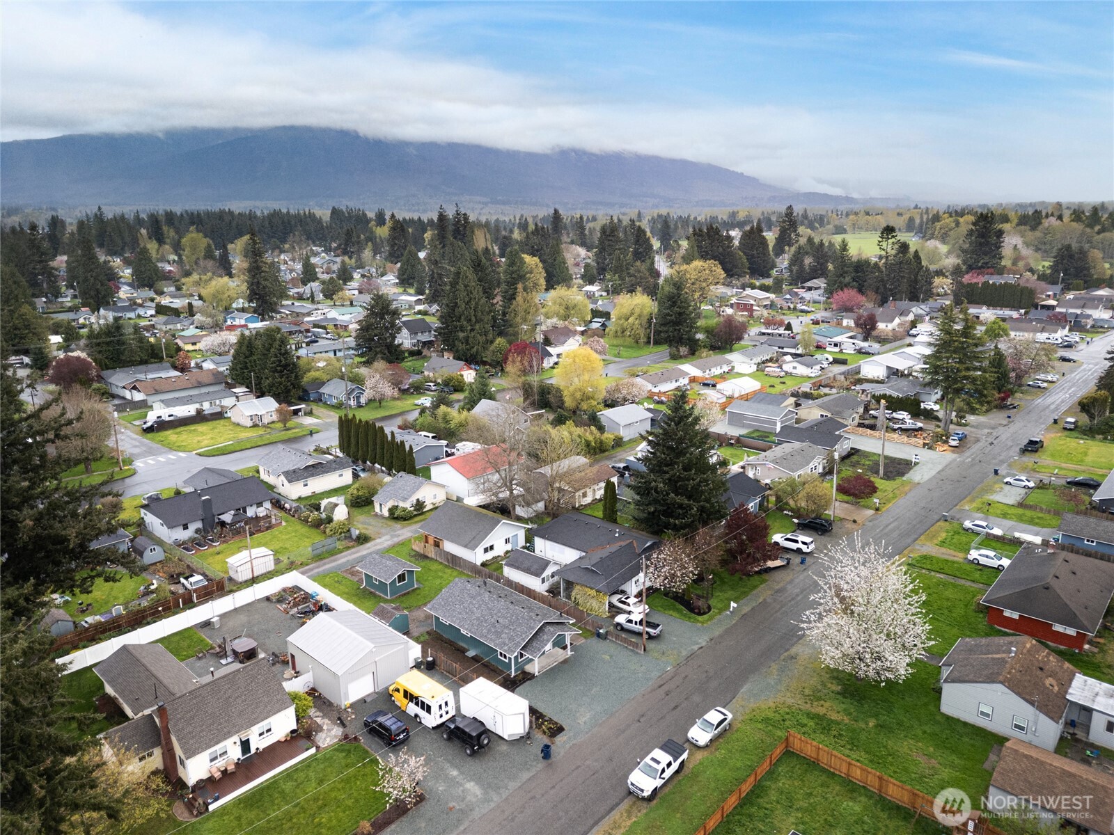 944 Fidalgo Street Sedro-Woolley, WA 98284 - Photo 27 of 28 an aerial view of residential houses with outdoor space