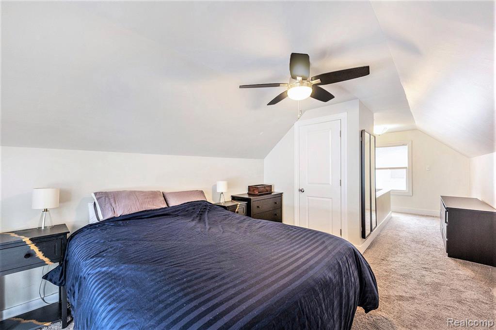 3509 Durham Road Royal Oak, MI 48073 - Photo 15 of 26