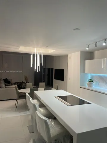 $1,650,000 | 851 Northeast 1st Avenue, Unit 1401, Miami, FL 33132