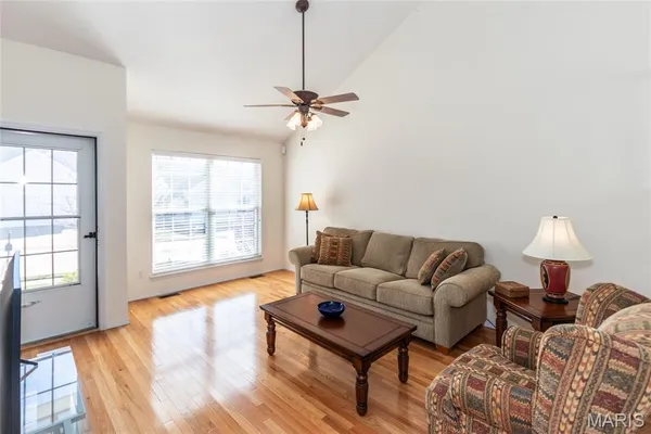 $335,000 | 1007 Arbor Pointe Drive, Manchester, MO 63088