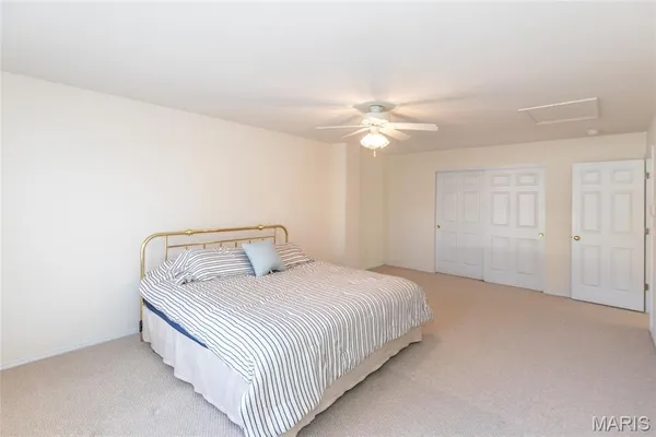 $335,000 | 1007 Arbor Pointe Drive, Manchester, MO 63088