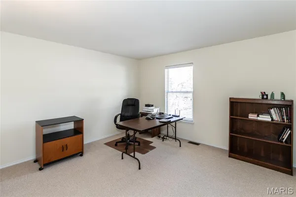 $335,000 | 1007 Arbor Pointe Drive, Manchester, MO 63088